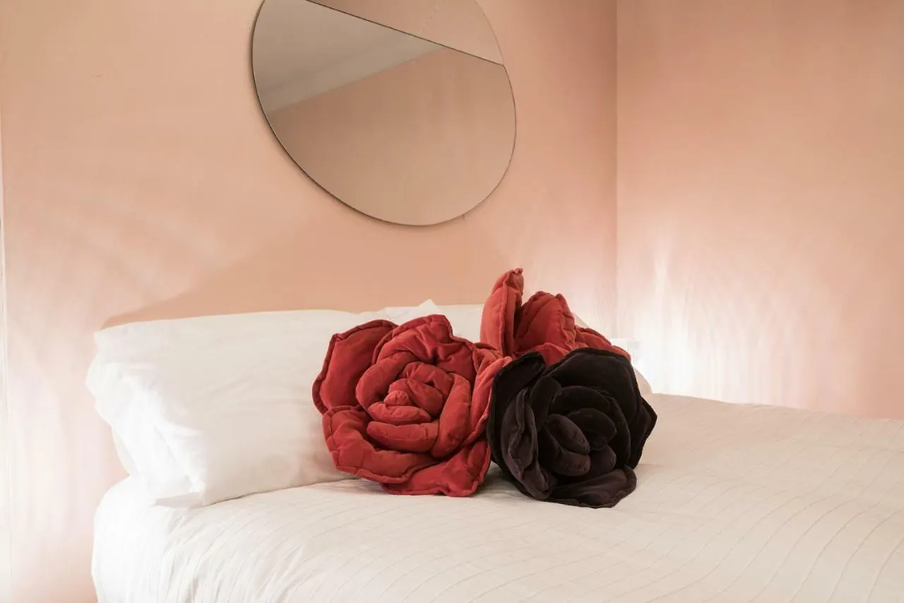 Casa Flavia Ai Morosini - Luxury Apartment With Canal View Venice Holiday home